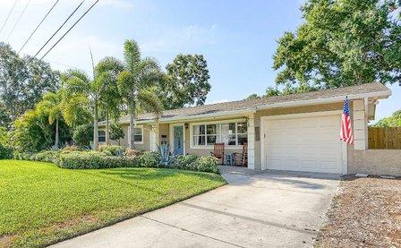 Kyle Hickey - Corcoran Dwellings St. Pete