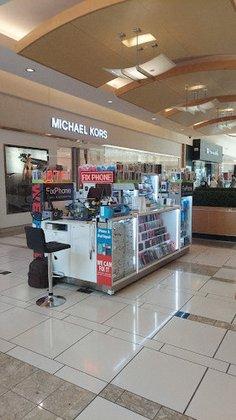 Fix Phone International Plaza Mall