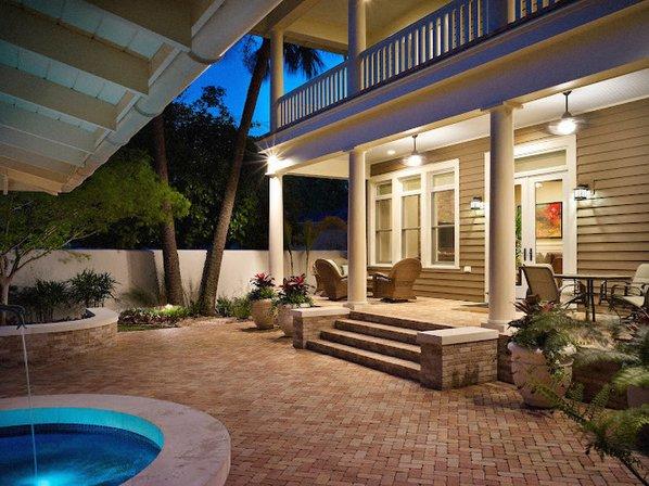 Alvarez Homes