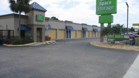 Extra Space Storage