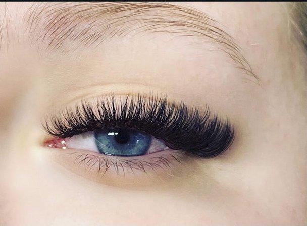 Bella L’ Amore Lash Studio