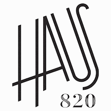Haus 820