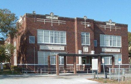 Tampa Bay Boulevard Elementary School
