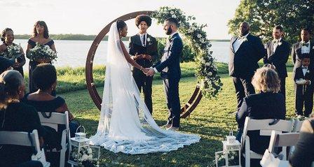 Breezin' Weddings