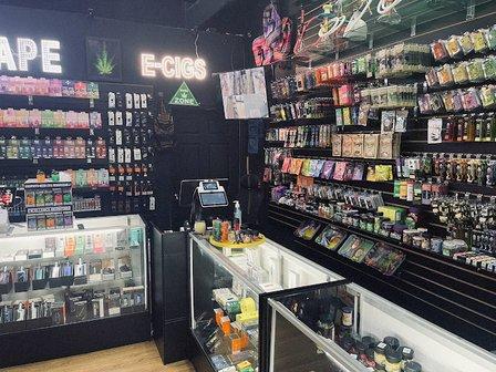 HYWAZE SMOKE SHOP