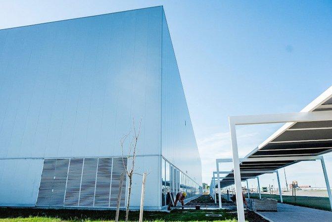 Xipre USA – Insulated Metal Panels