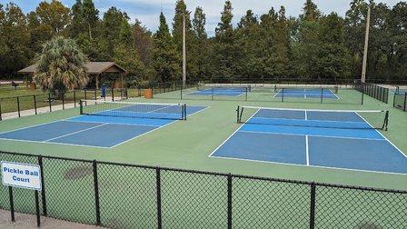 Lake Parker Pickleball Courts