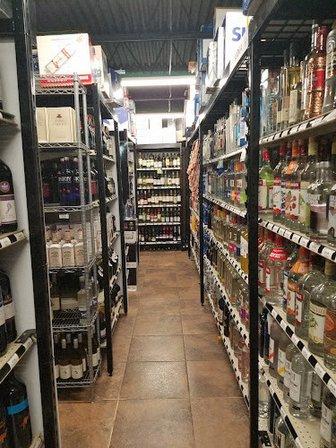 Luekens Wine & Spirits