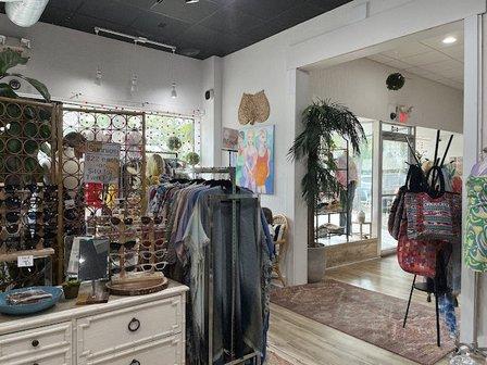 MISRED Outfitters