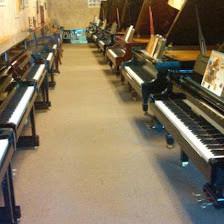 Dave's Piano Showroom