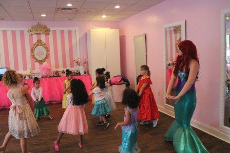 Tutu Cute Dance