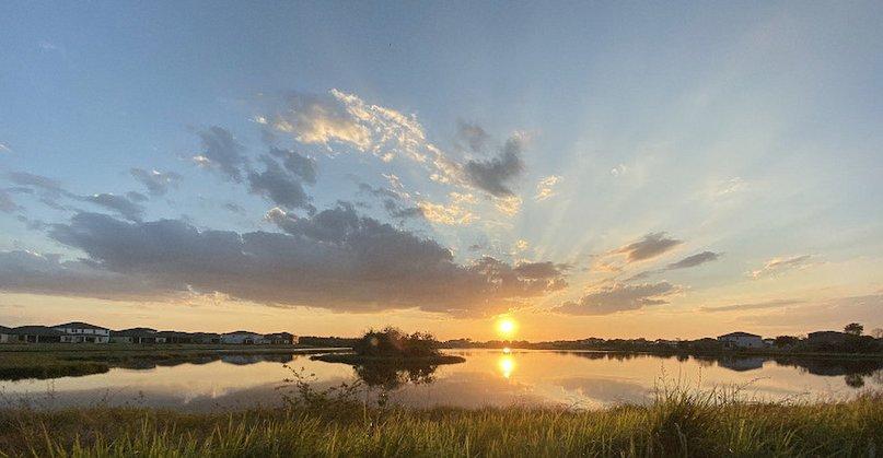 Lucaya Lake