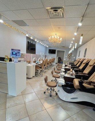 Lady Nails And Spa