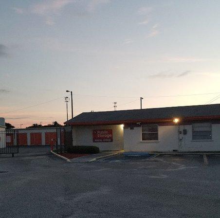 Public Storage