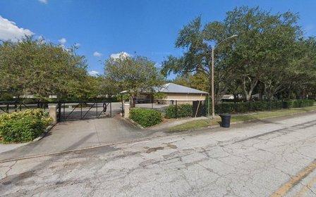 Kingdom Hall of Jehovah’s Witnesses--Crescent Heights, Saint Petersburg Central English, & Kenwood Spanish