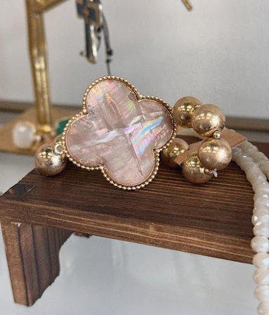 The Curious Bee Boutique