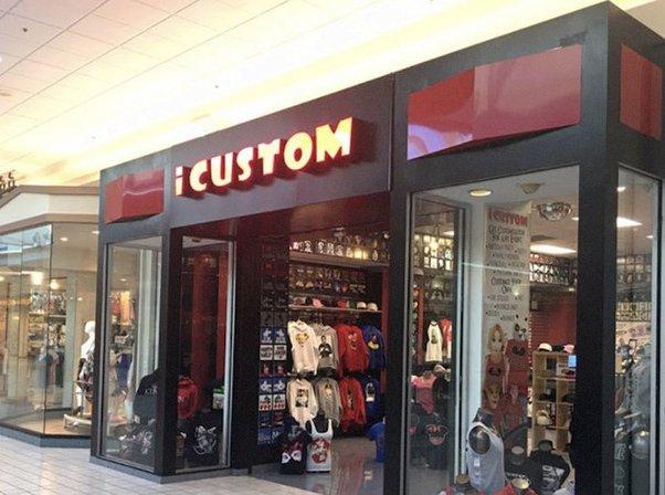 i custom International Plaza