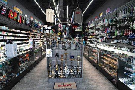 Smoke Shop - Vibez Vapor 3