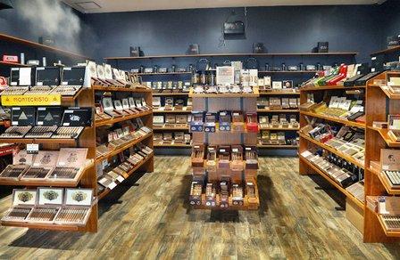 Casa de Montecristo Cigar Lounge & Bar