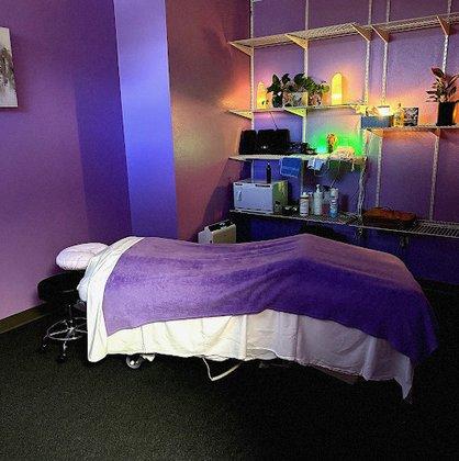 Hands that Heal Massage Studio LLC