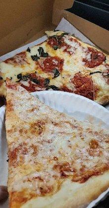 New York New York Pizza