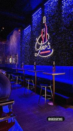 Geo's Lounge