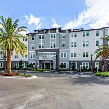 The Oasis at 301 Luxury Apartment Homes
