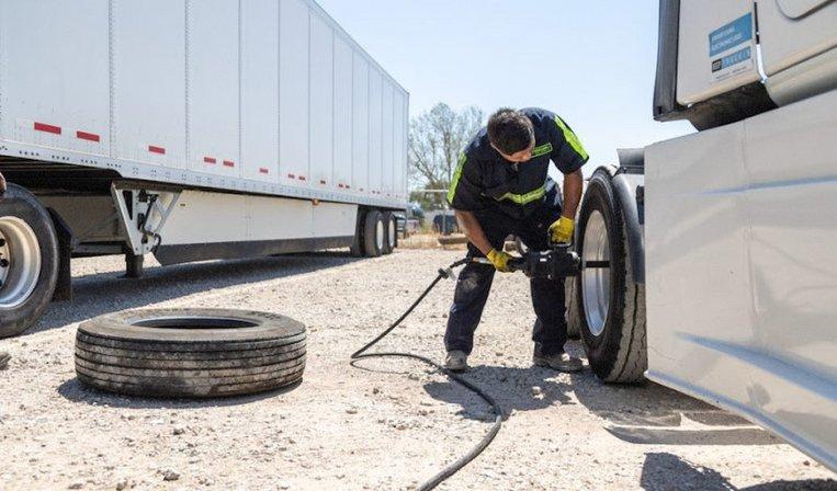 Lightning Truck repair