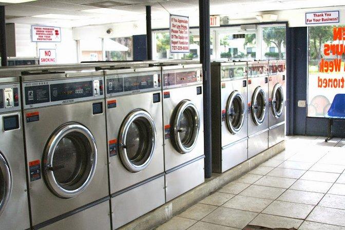 4th St Discount Coin Laundry