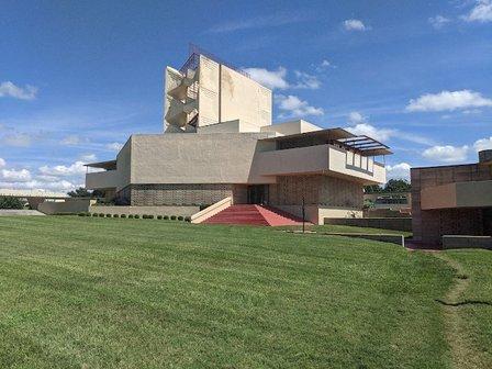 Frank Lloyd Wright Visitor Center