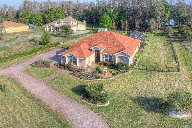 Advantage Realty Services, Inc