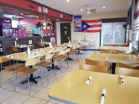 Antojitos Navideños Restaurant