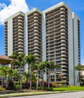 The Atrium on the Bayshore
