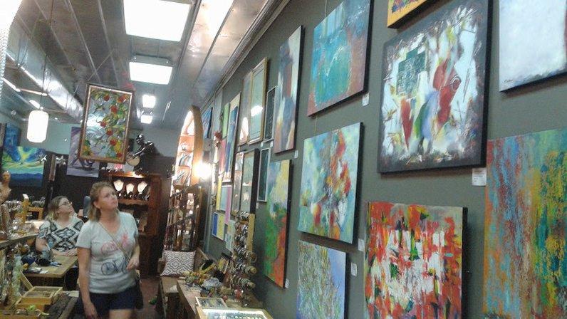 Graphi-ko Gallery, Crystals & Jewelry crystals, gemstones, metaphysical supplies in St. Pete”