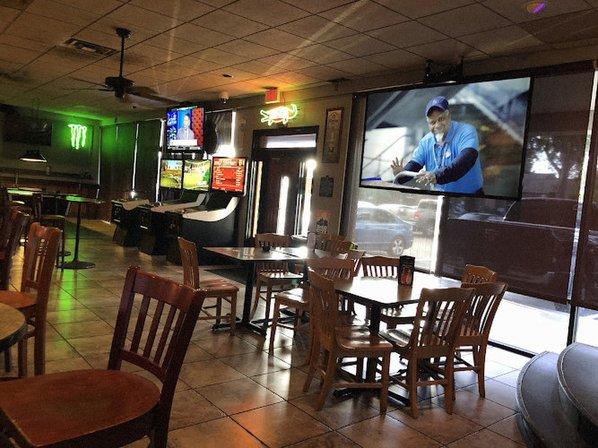 Bobalouie's Grille & Sports Garden
