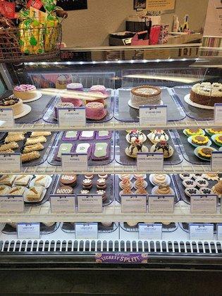 Three Dog Bakery & Grooming (STP)