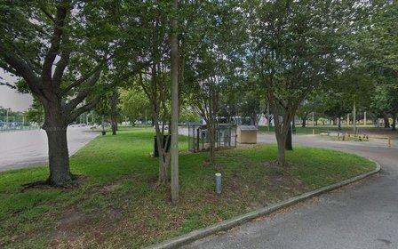 601 14th St S Parking