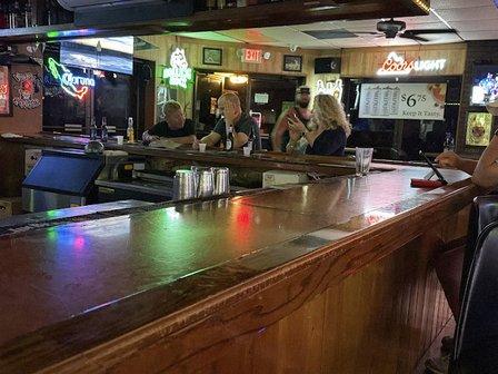 MacNasty's Sports Bar & Grill