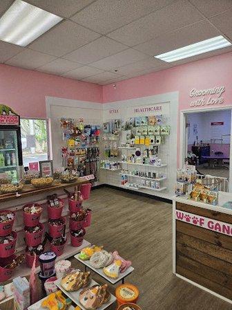 Woof Gang Bakery & Grooming Valrico