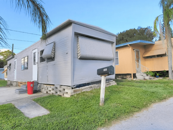 Sun Terrace Manufactured Home Community | Clearwater, FL