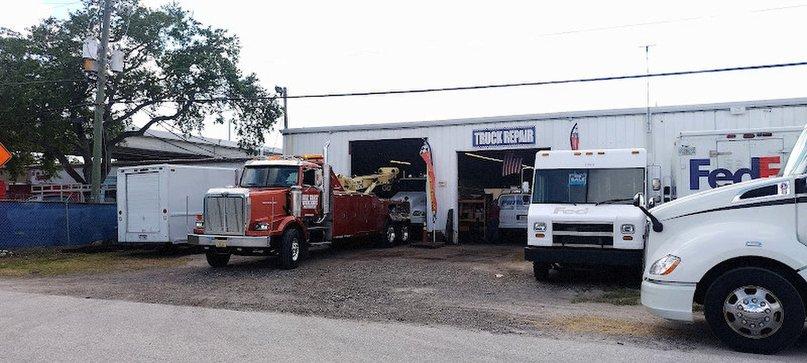 Diesel Truck Mechanic