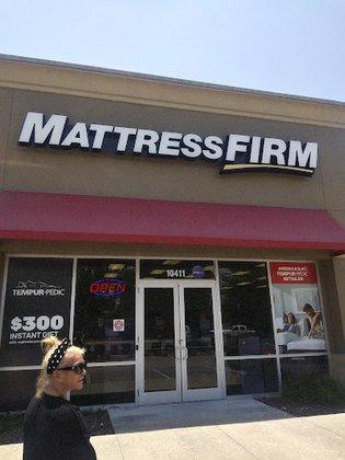 Mattress Firm RiverView