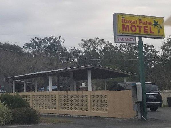 Royal Palm Motel