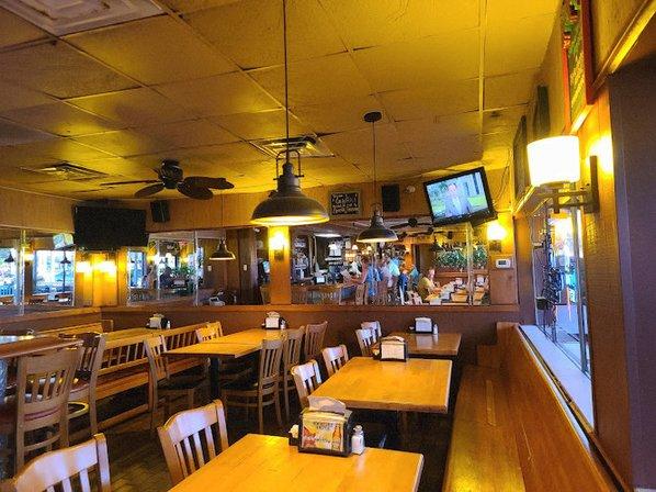Foxy’s Cafe