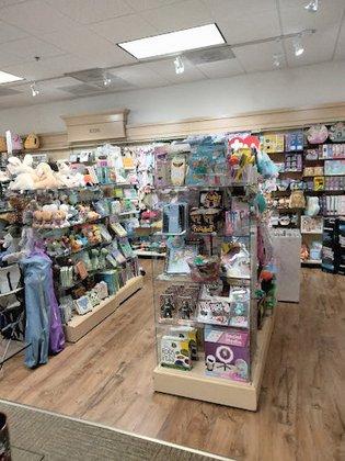 Ellen's Hallmark Shop