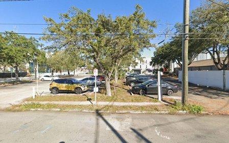 Edge Lot Parking
