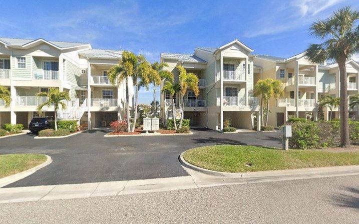 437 Little Harbor