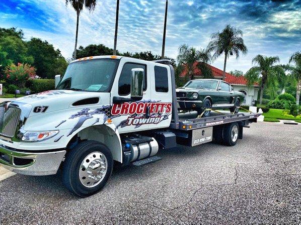 Crockett's Towing