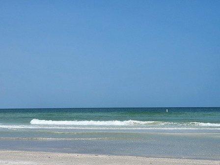 Free public beach parking