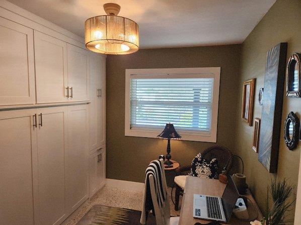 USA Murphy Beds & Custom Cabinetry